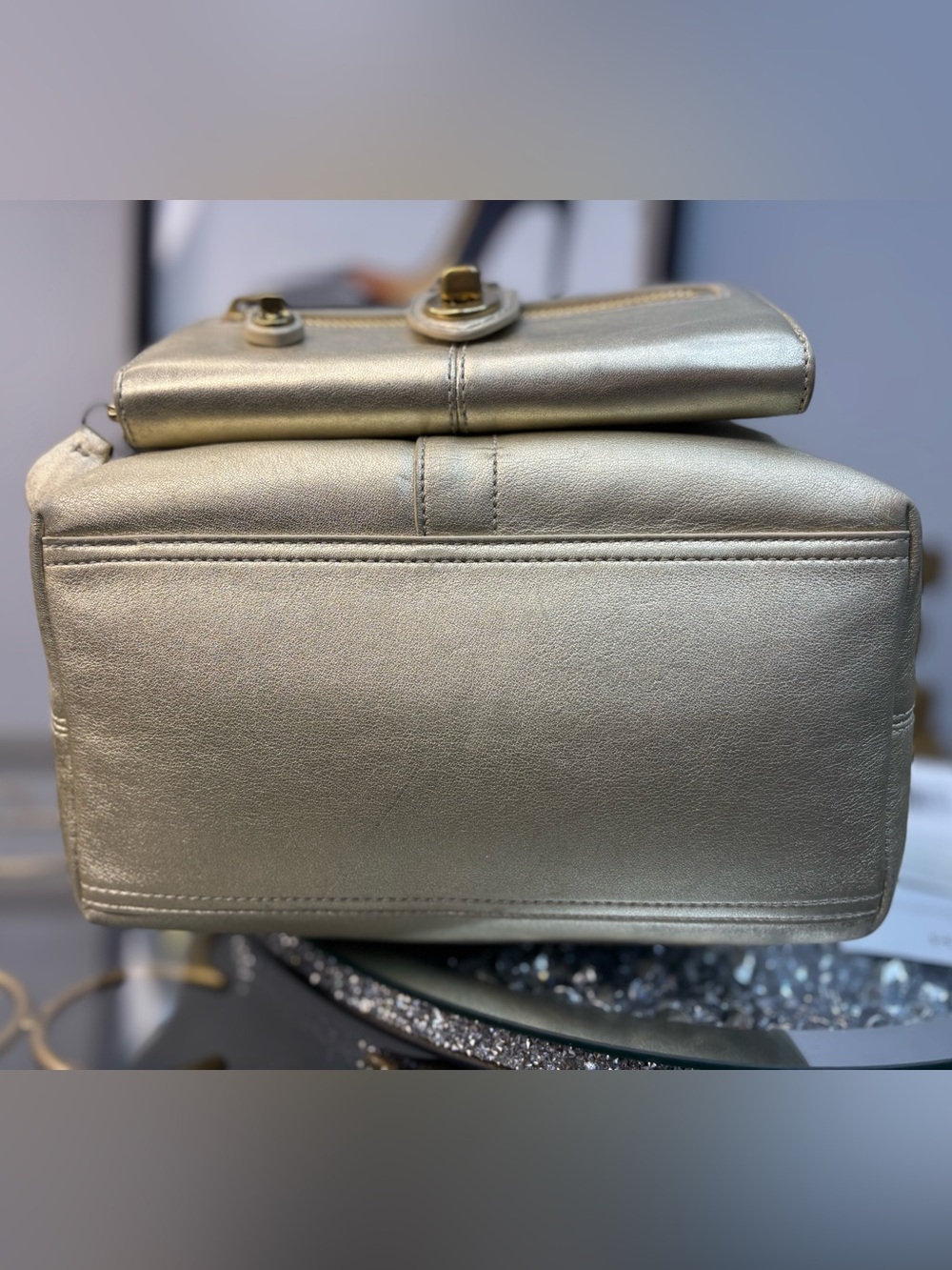 Coach 2009 Lily Legacy Metallic Gold Shoulder Bag w/matching wallet NWOT - Picture 11 of 17